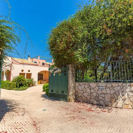 Villa Arenella Con Piscina Syracuse
